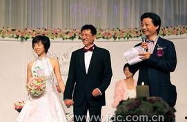 婚礼司仪资料,婚礼司仪倾情演绎爱情盛典